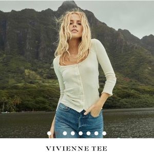 Doen Vivienne Tee